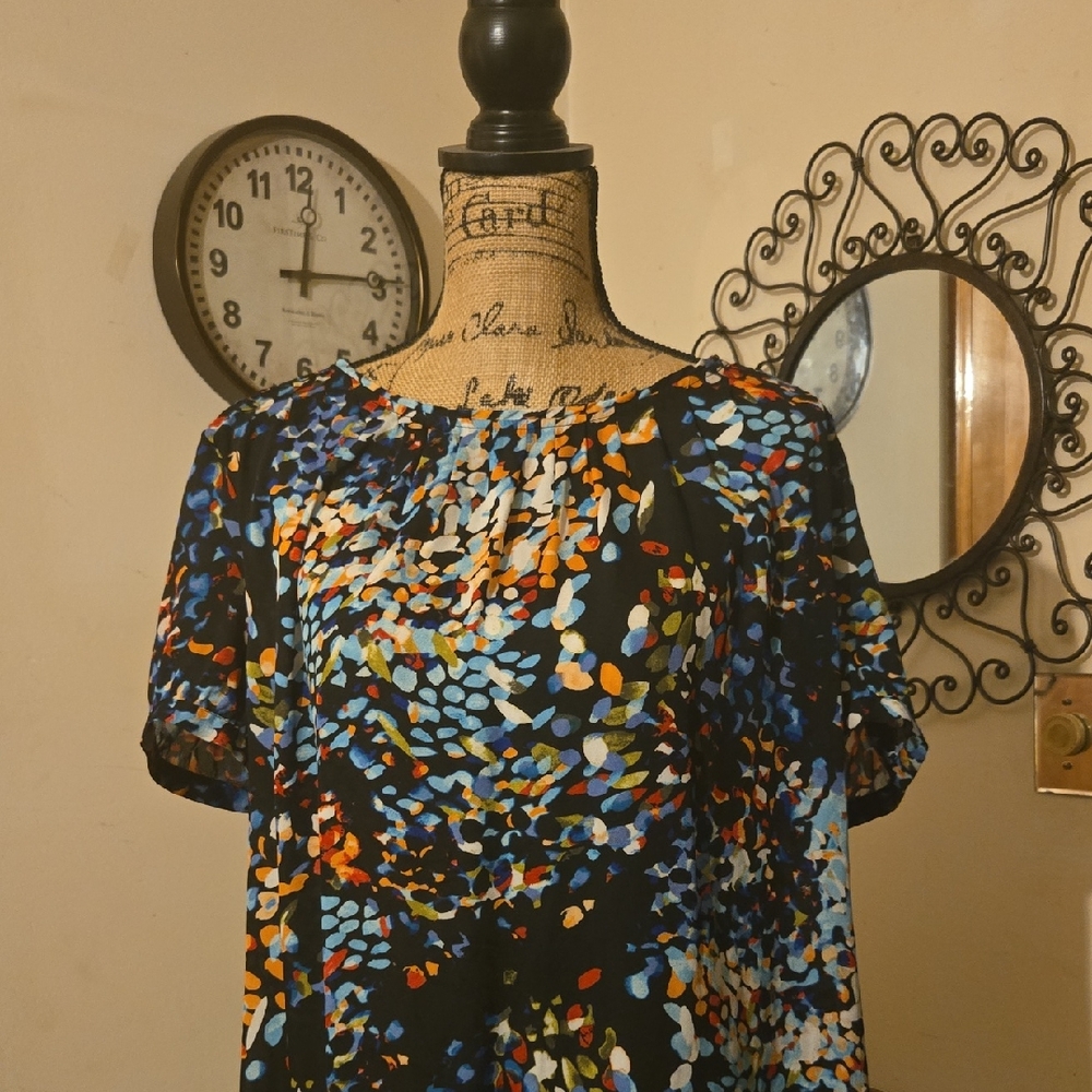 Multicolor Abstract Print Women's Top